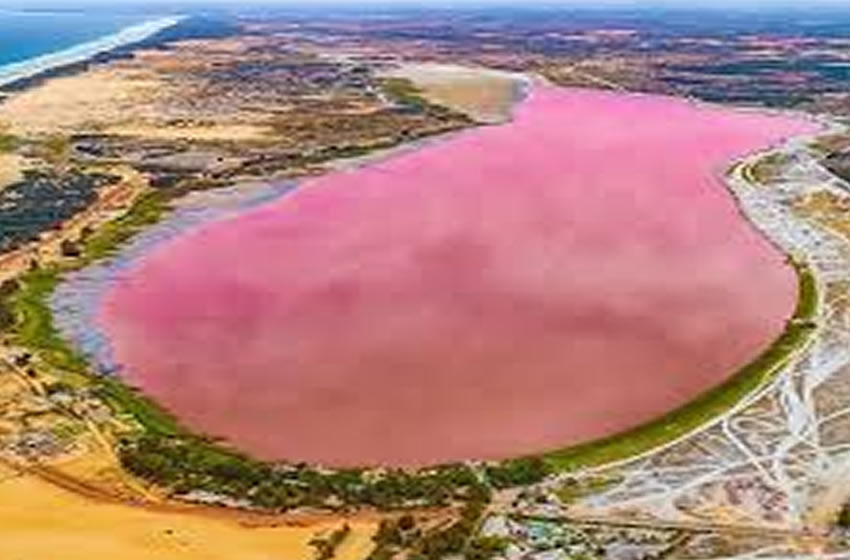 Lac Rose - Lompoul